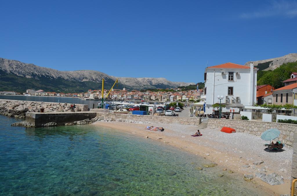 Apartment Kricin Baška Rum bild